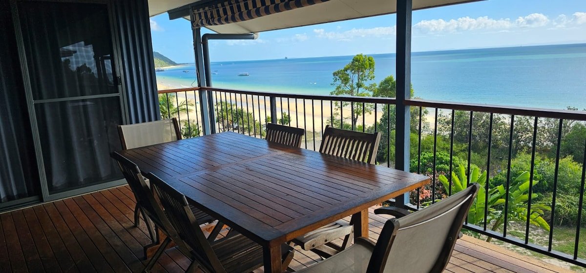 Coign 7 – Spacious Island Home Overlooking the Bay gallery image 3