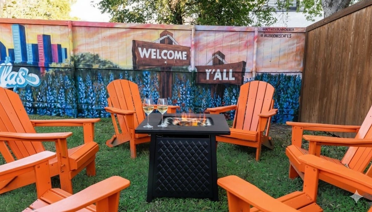 FIFA Stay! 4BR • Hot Tub • TankPool Near DT Dallas gallery image 5