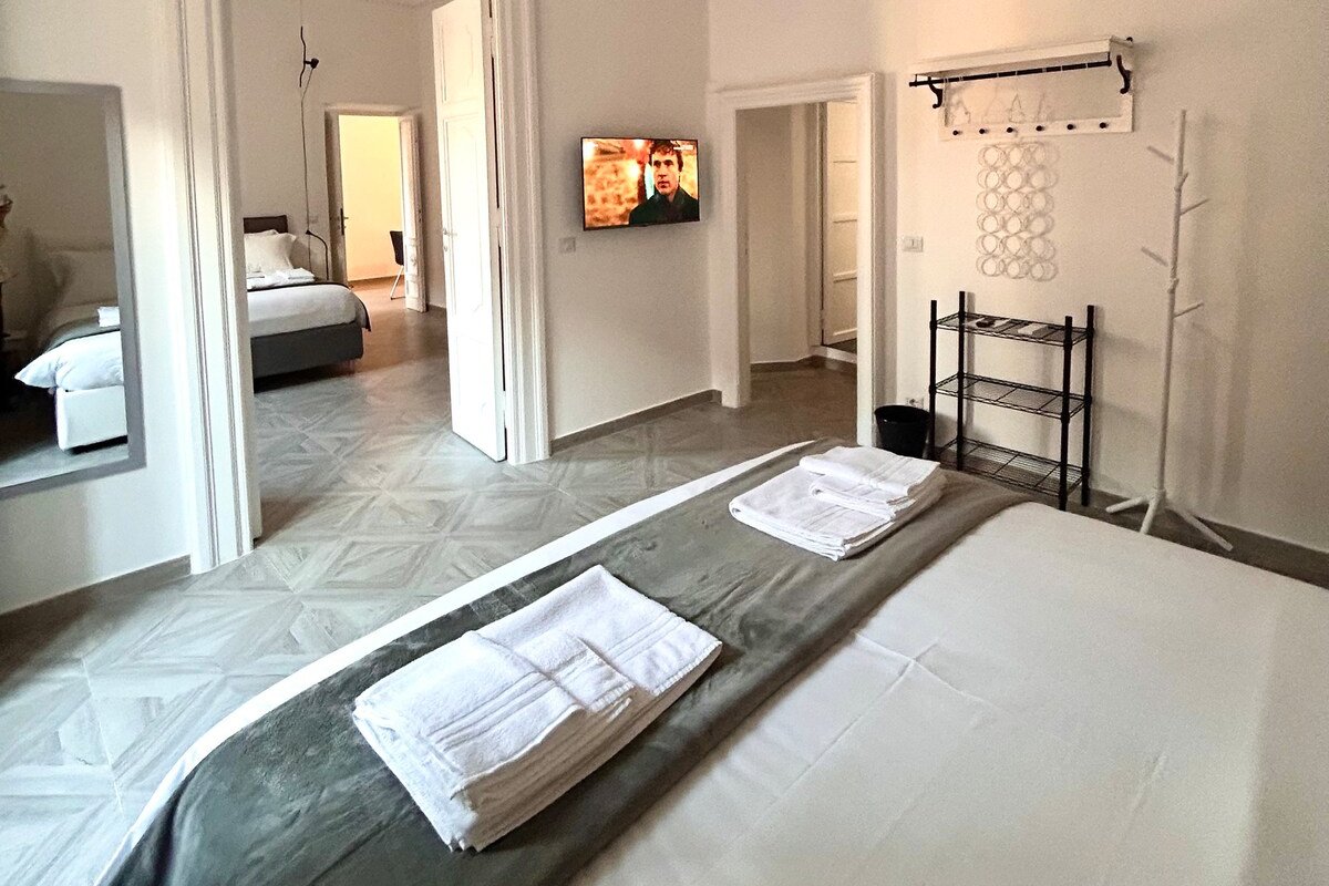 Vicolo Doria 2,centro storico gallery image 2