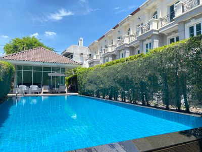 PerfectHome/near QSNCC/pool/BTS/MRT