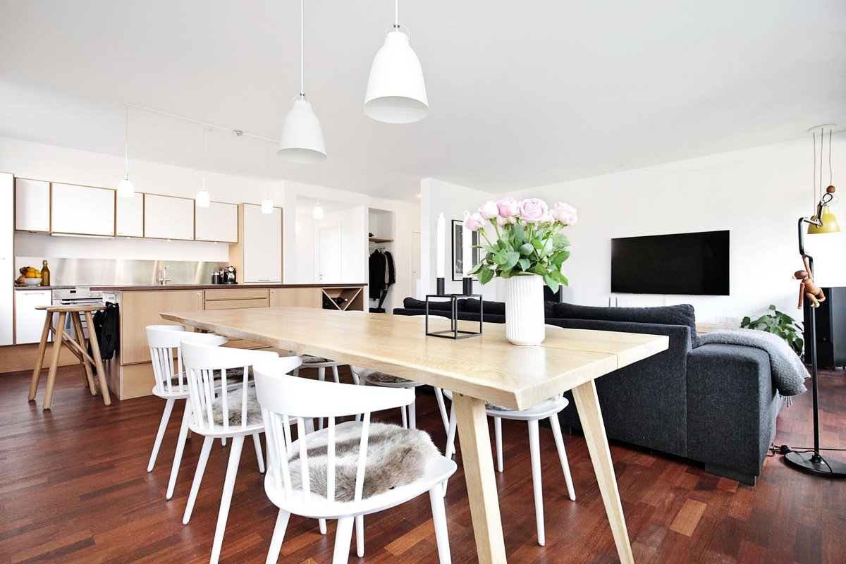 Lux 105 m², balcony, FREE priv. parking, EVcharger