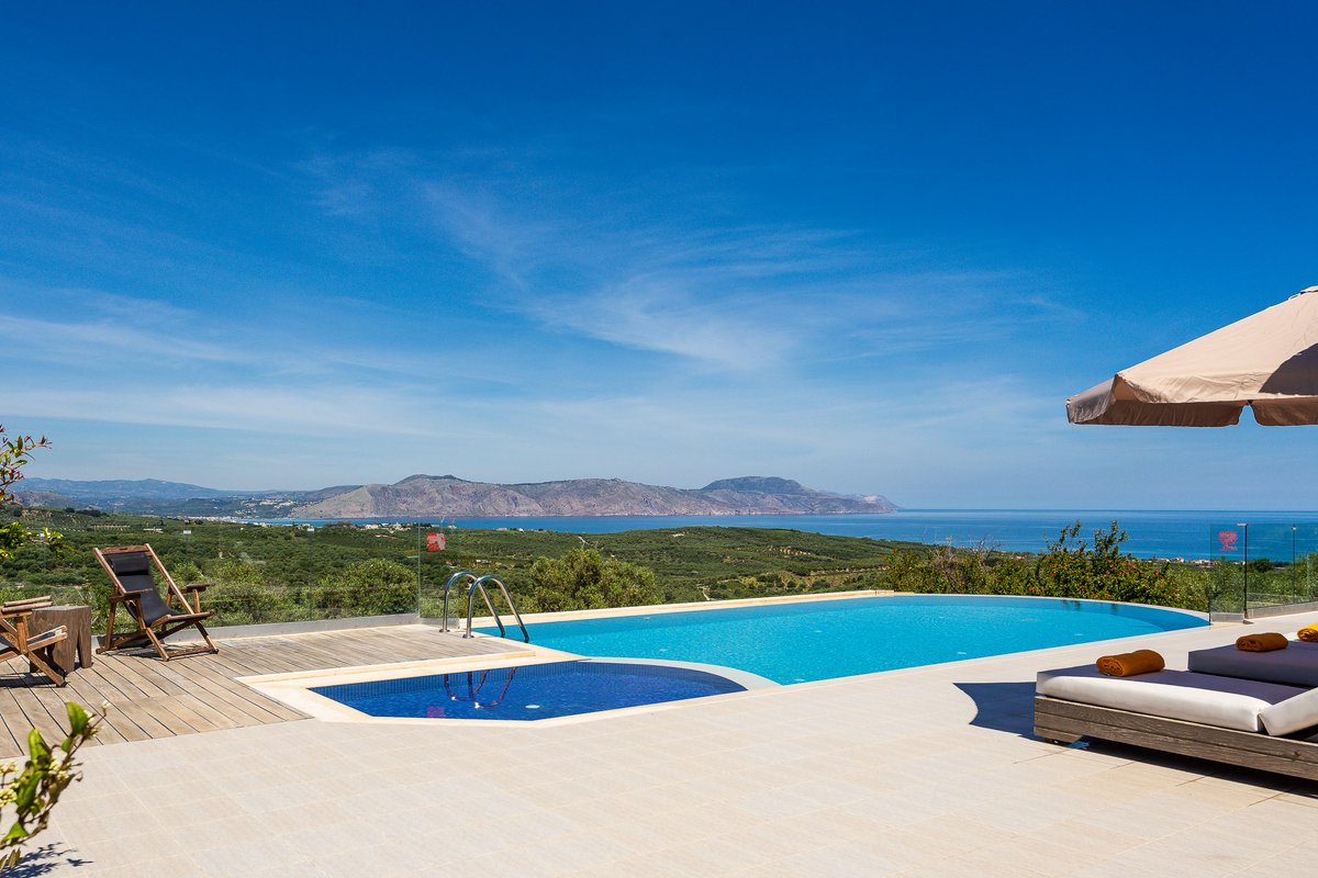 Villa Sugar- 2 km from the beach!