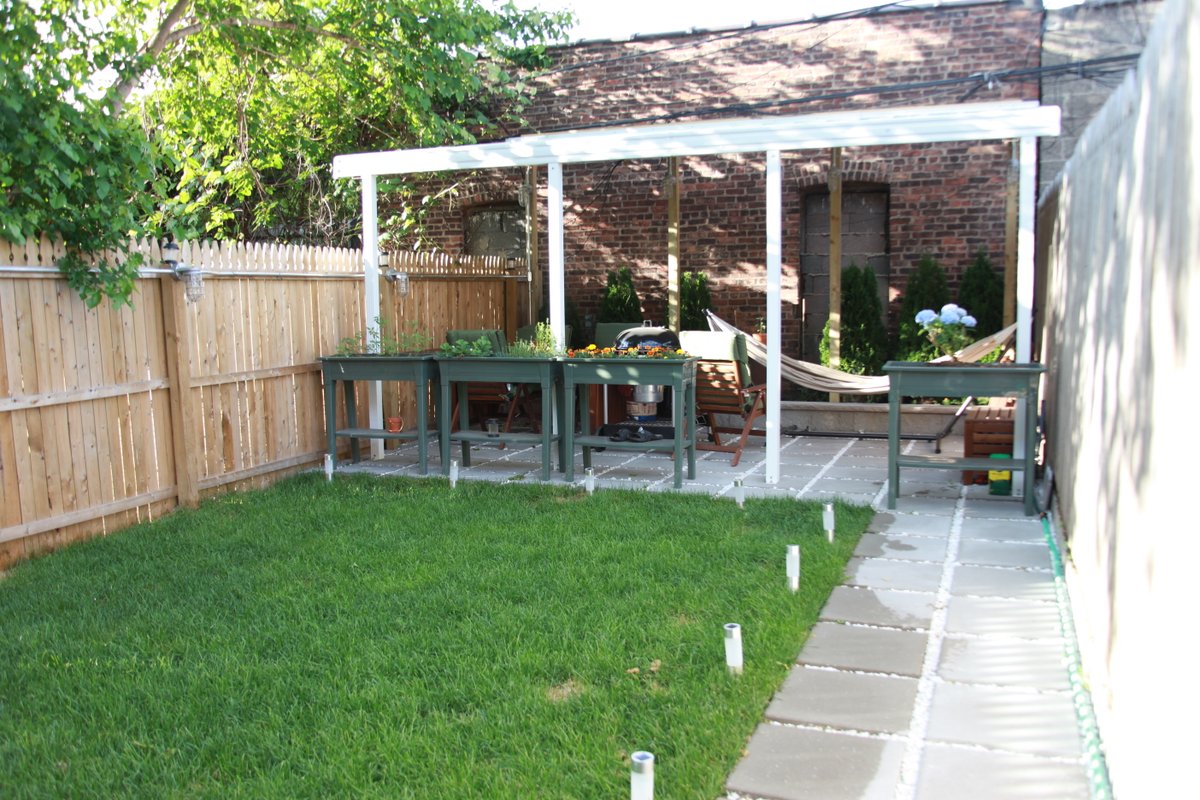 Family Friendly BK Townhome With Garden Oasis!