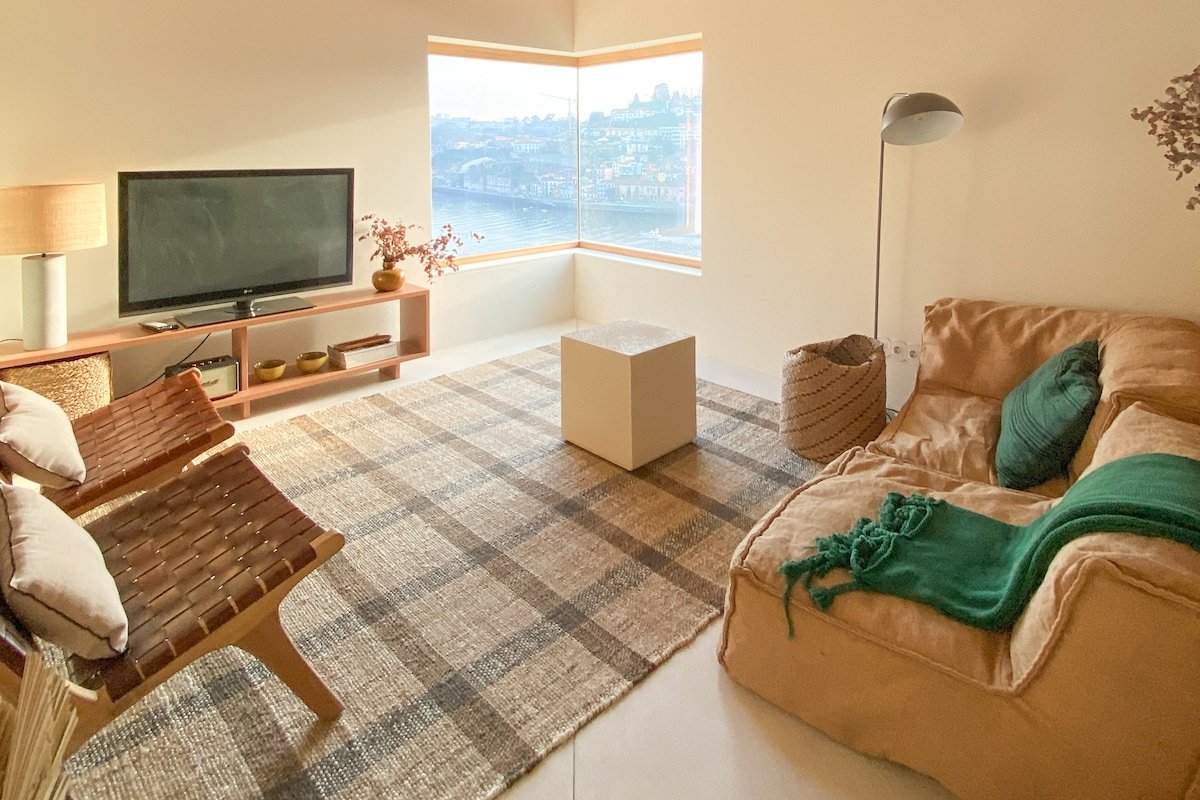 Plunge Pool River Views · Apt A (Adults Only) gallery image 2