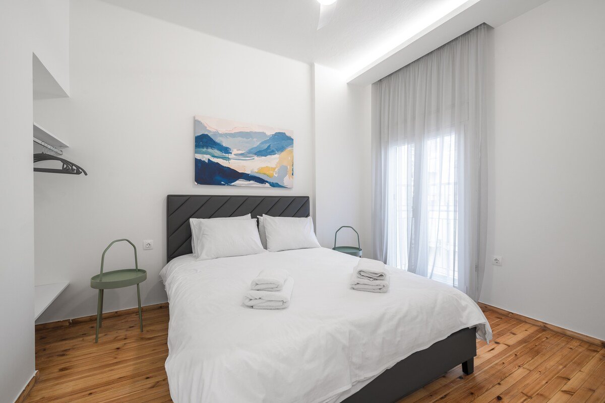 Fabulous Maison by Luxlikehome gallery image 5