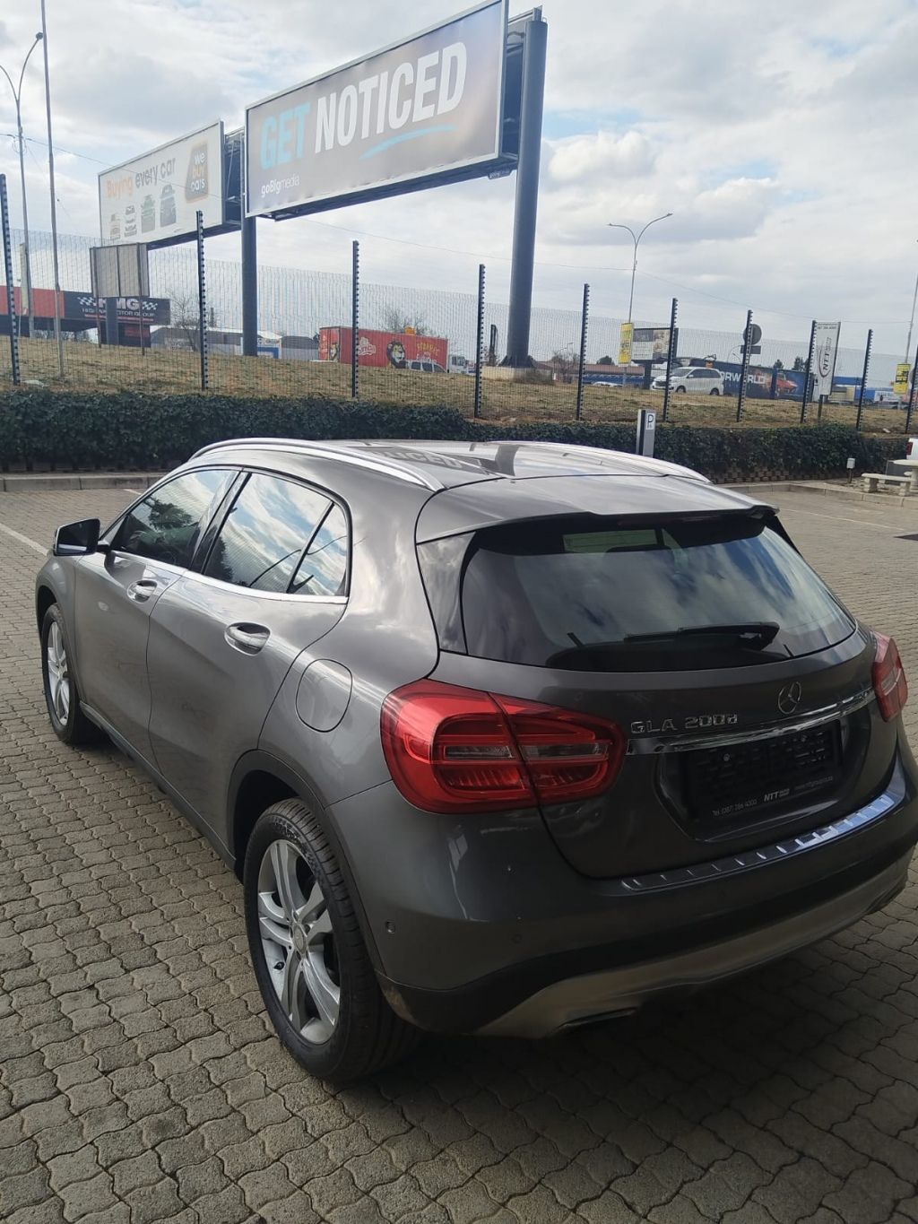 Used car gallery