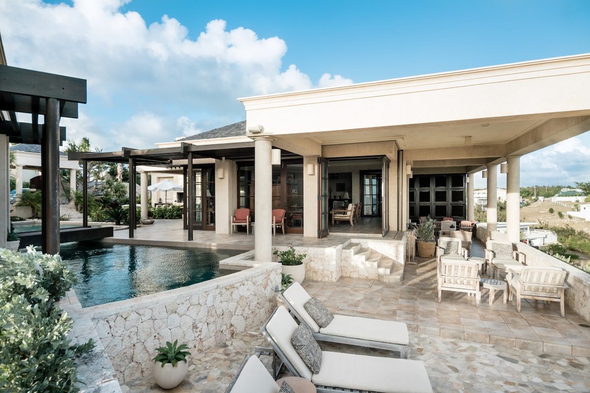 Bird of Paradise Villa gallery image 5