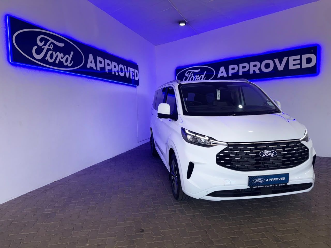 FORD TOURNEO CUSTOM 2.0D TITANIUM X  for Sale in South Africa