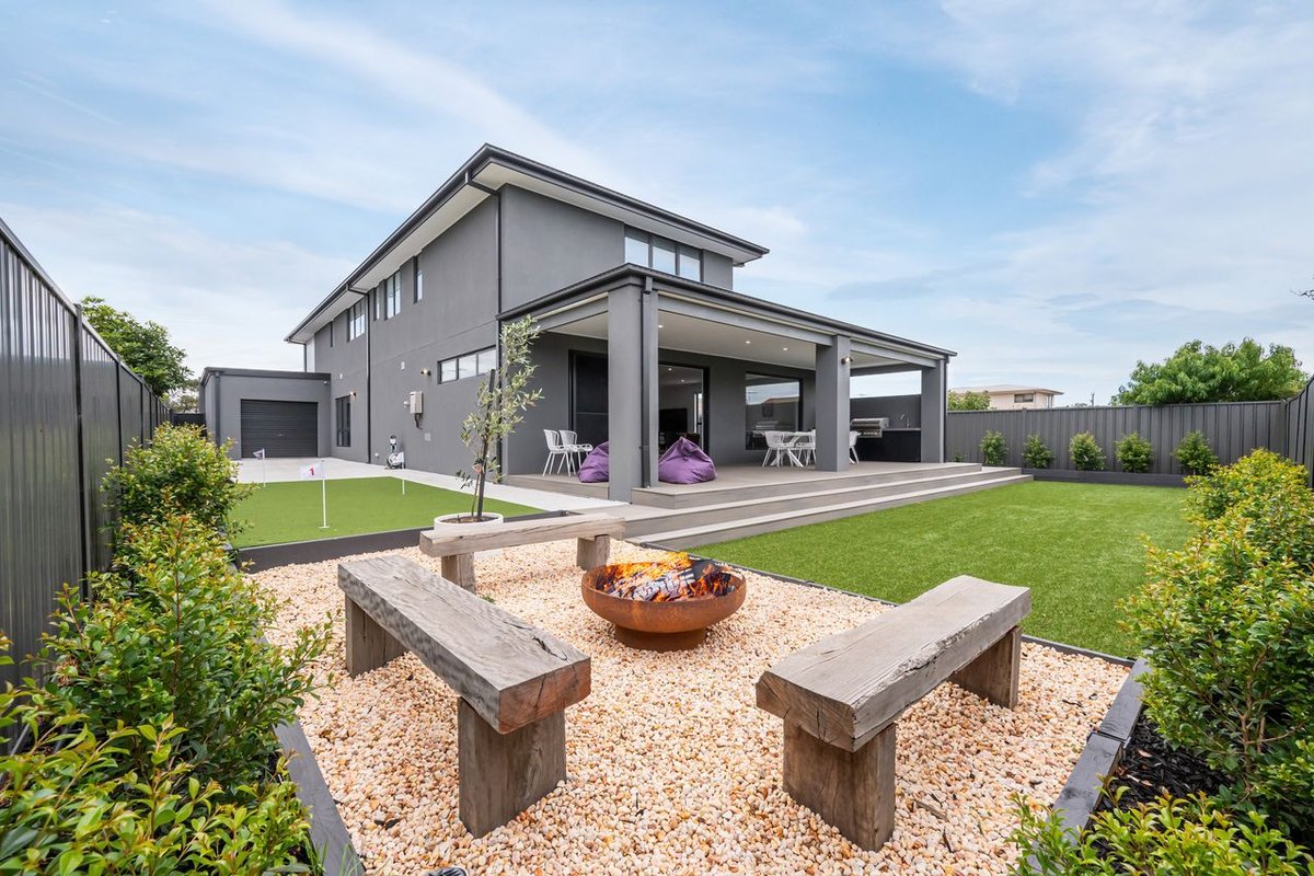 Rigby Retreat at St Leonards