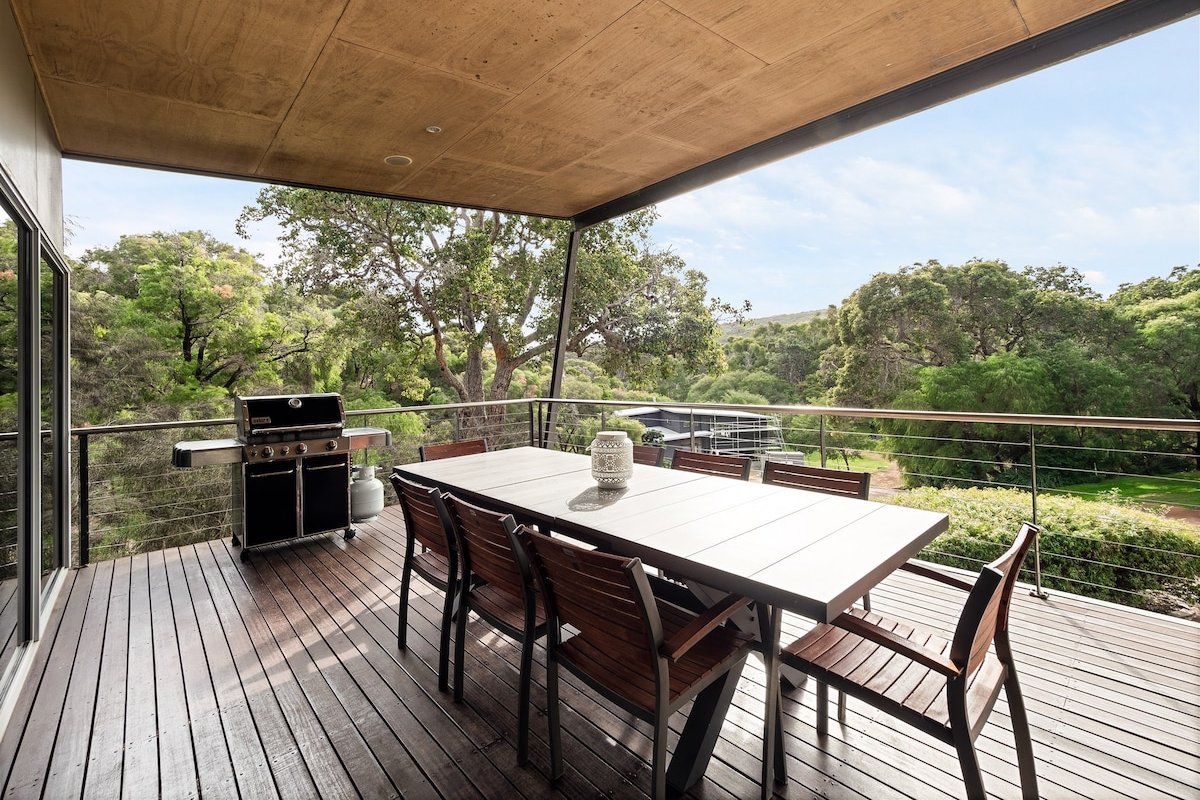 Longboard House—Minutes from Yallingup Beach gallery image 5