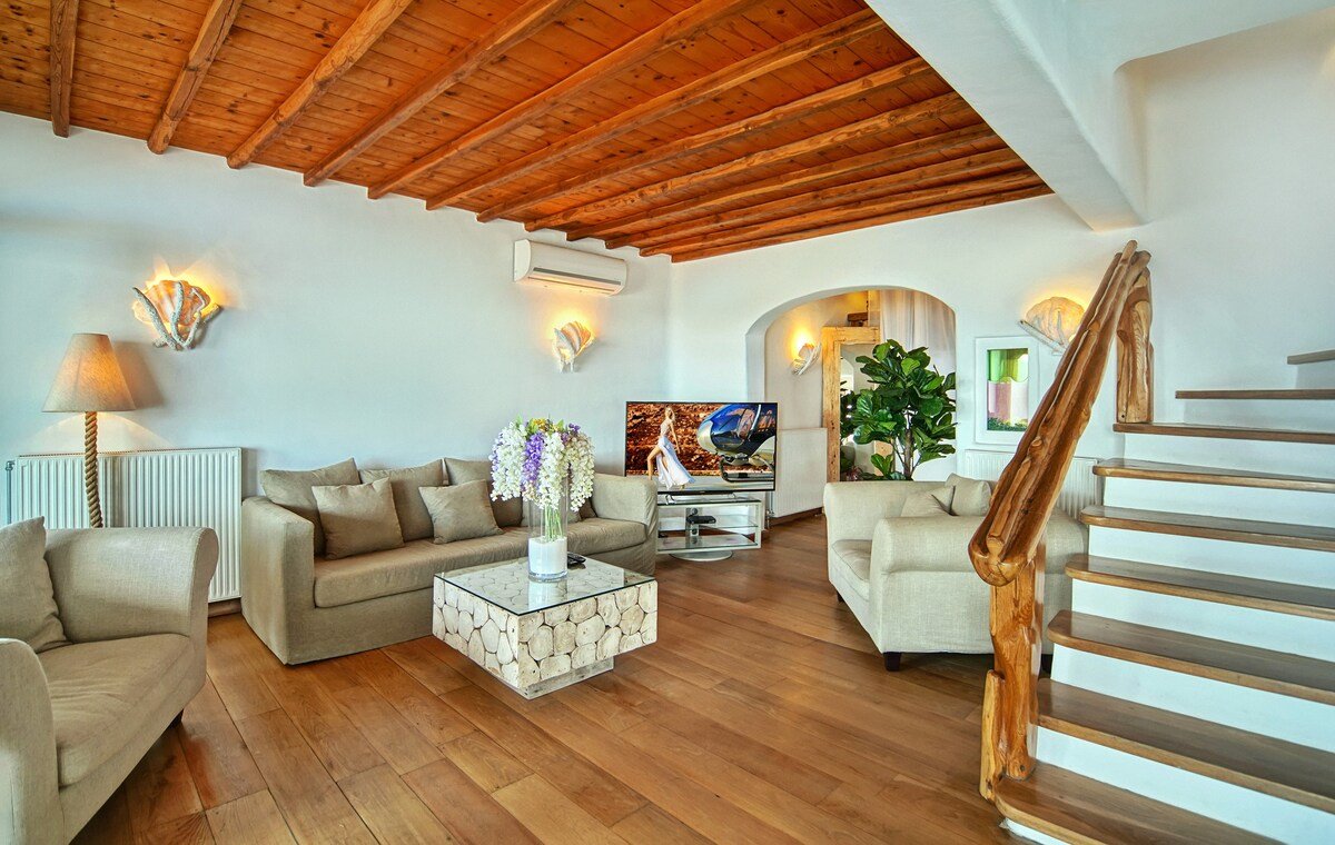 Kings & Queens Villa(6 bedrooms) gallery image 3