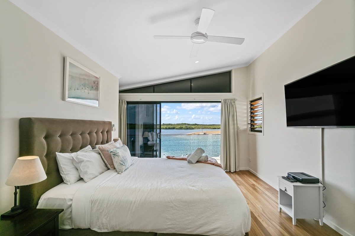 Tidal Escape House on Maroochy River gallery image 4