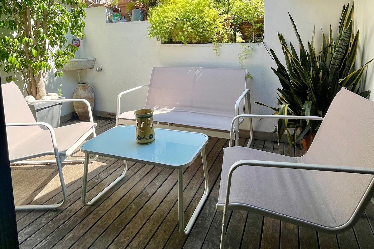 Very Special Place in the heart of Rome gallery image 3