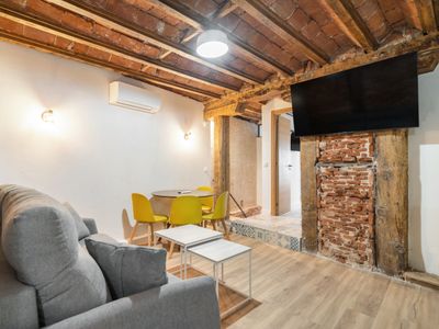 Nice flat in Lavapiés at street level S23C