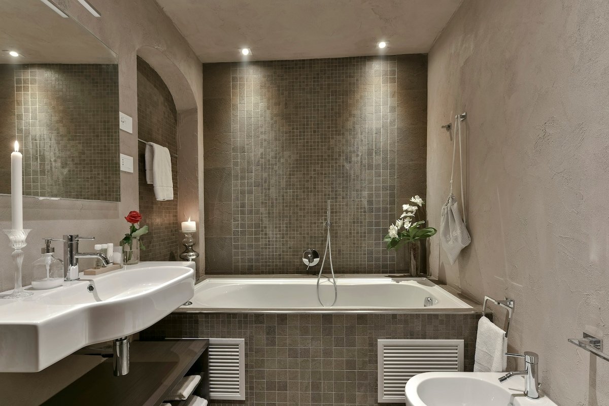 Complimentary wine w/ infra-red Sauna gallery image 3