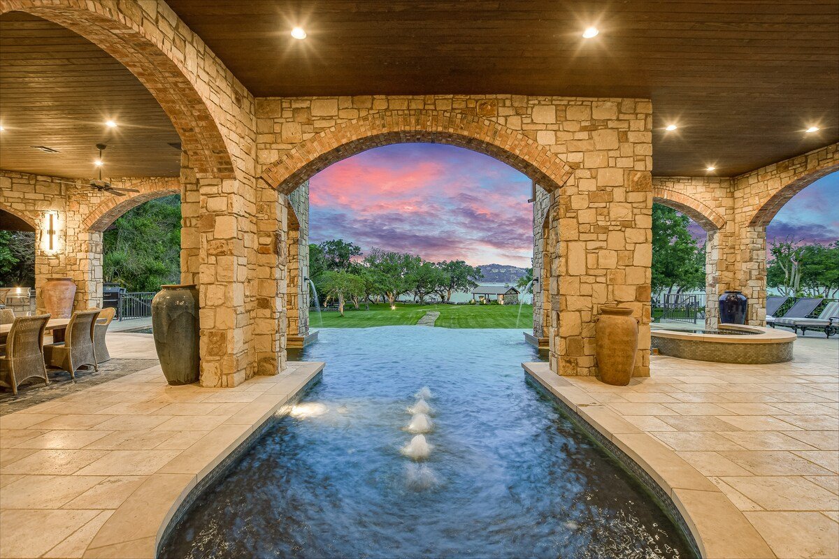 Above Sunset Point I Waterfront I Lake Travis I Po gallery image 3