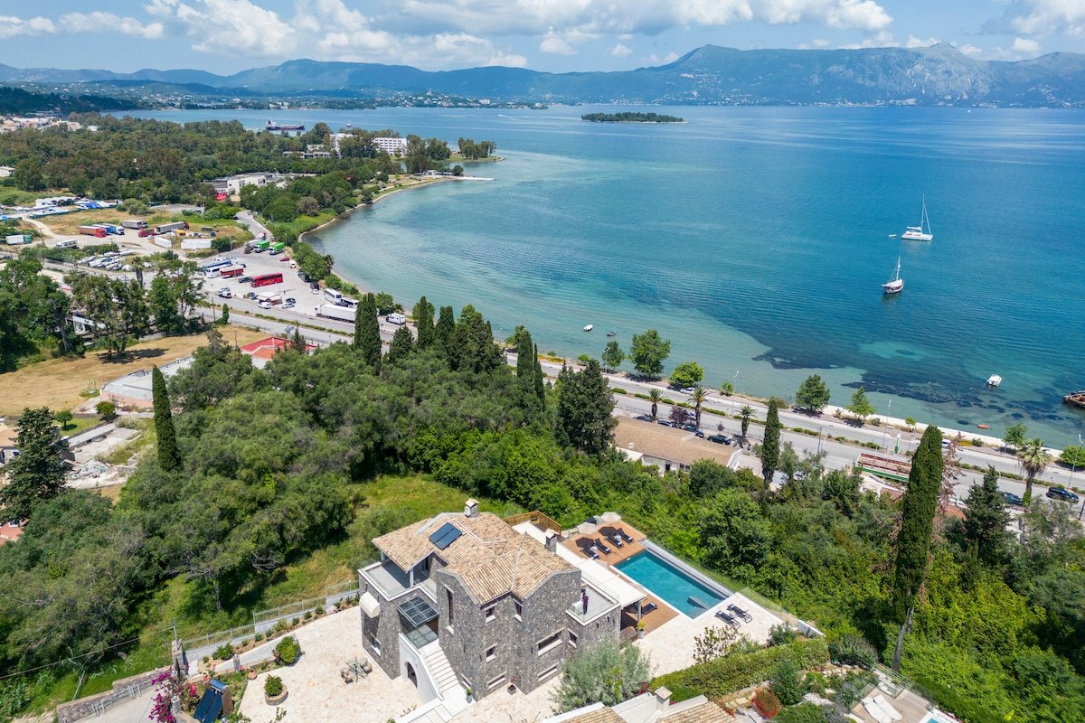 Villa Nera: Hillside elegance gallery image 3