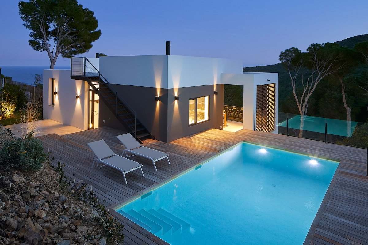 Villa, piscine, Vue mer, 8 lits, Begur, Espagne gallery image 2