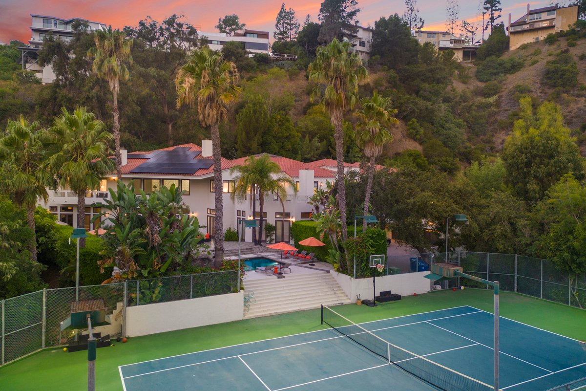 Celebrity Hideaway in Bel Air Paradise