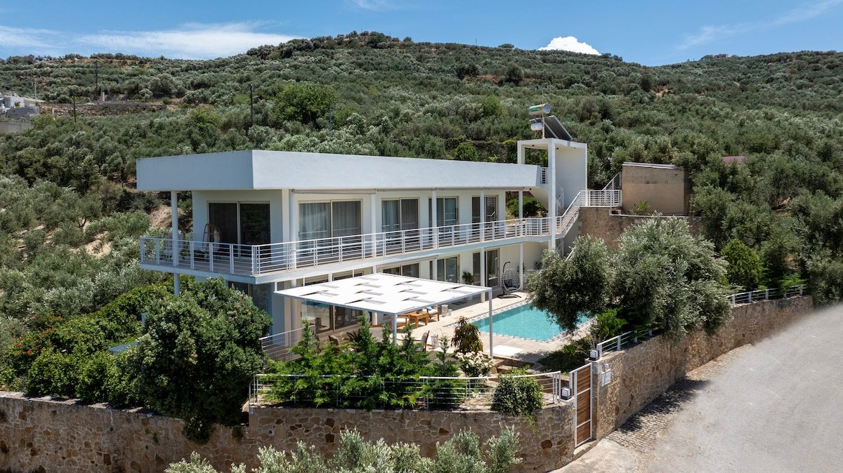 Freya’s Royal Estate, Kissamos gallery image 2