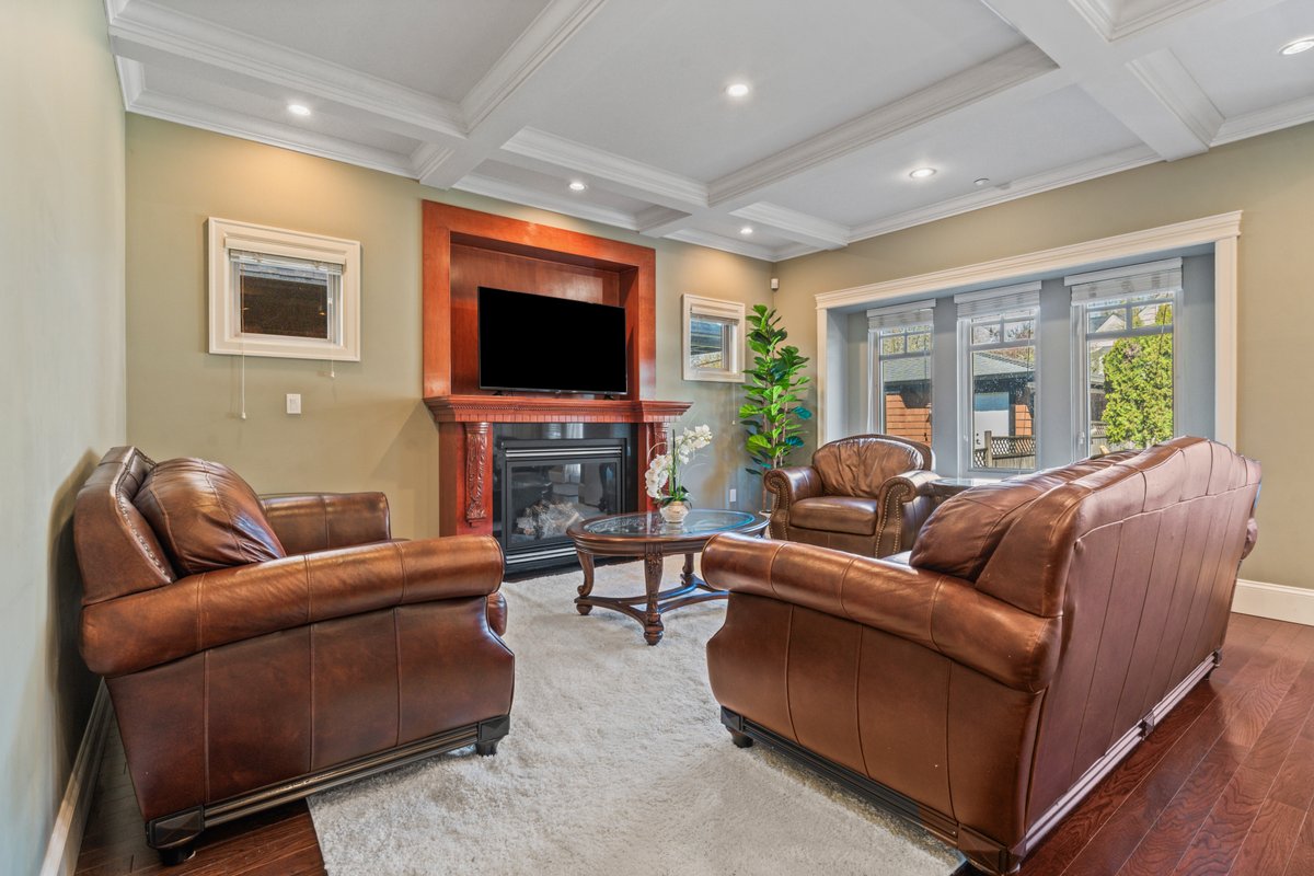 Luxurious Spacious Retreat 11min to Downtown