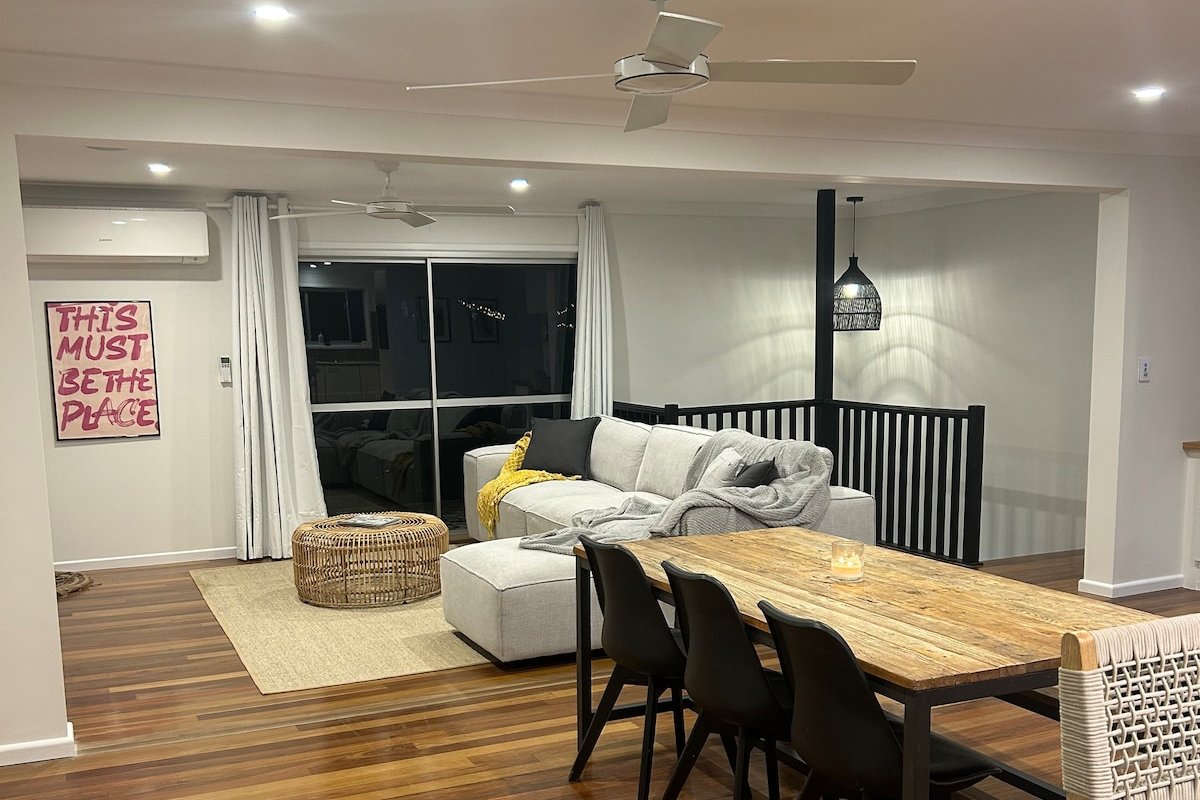 Moffat Beach House With Pool + Sauna. Sleeps 8 gallery image 3