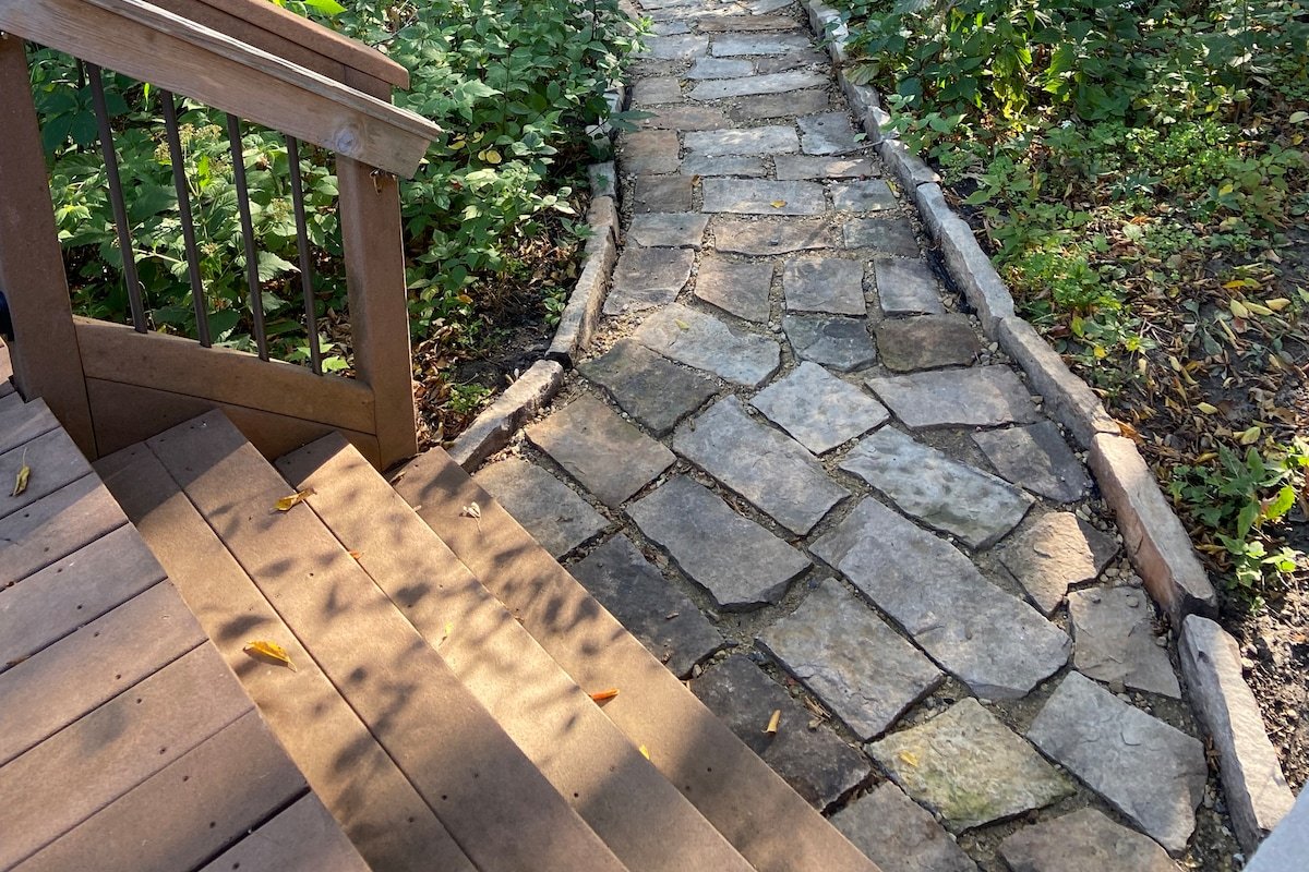 Secluded Spa-cious Retreat (8+3) gallery image 3