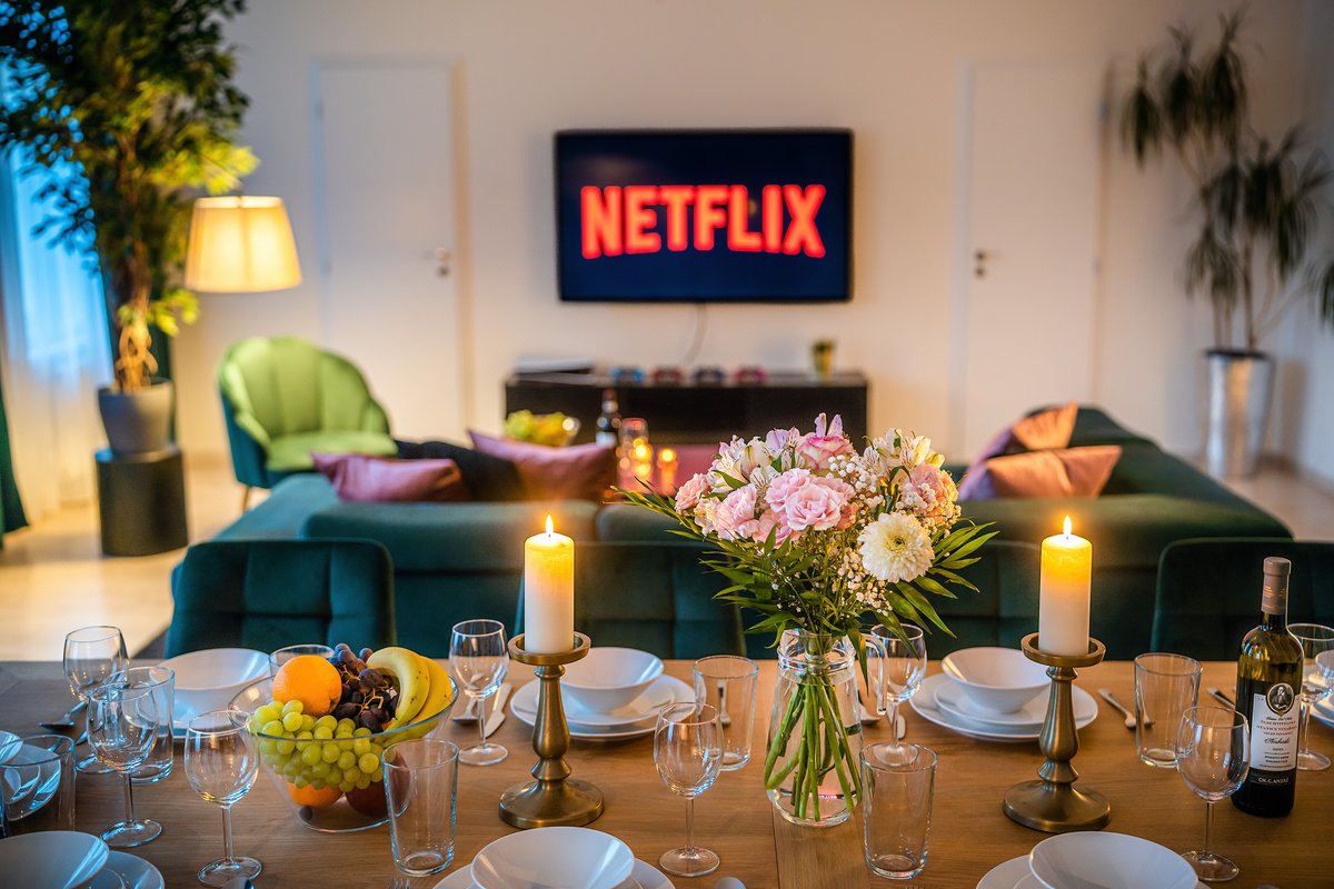 4BR+2.5Bath Modern apartment