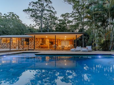 5 Bedroom Retreat + Pool close to National Parks