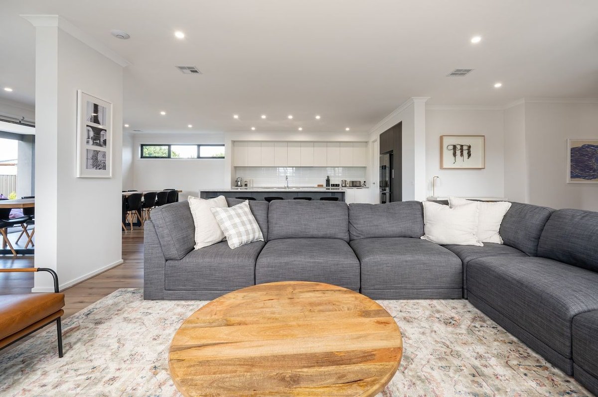 Rigby Retreat at St Leonards gallery image 3