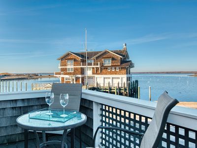 Experience Coastal Luxury at The Carousel Suite