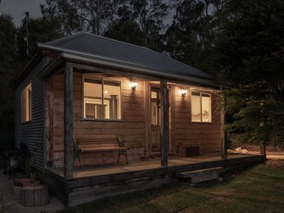 ‘The Crib & The Shanty’ at Whispering Woods