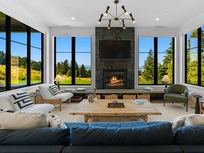 Resolute Ridge: Meadow House – Bozeman