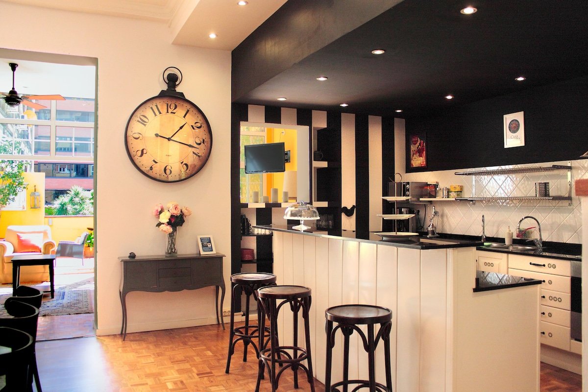 Big Apartment with terrace! gallery image 2