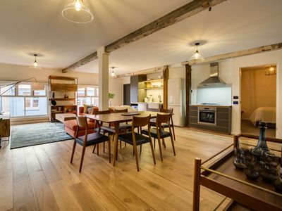 4 Bedroom Luxury Waterfront Apartment in Hobart