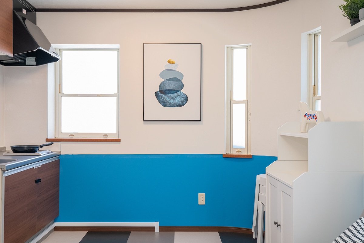 JR Shin-Okubo Station 6 mins walk.Designer’s Apt gallery image 5