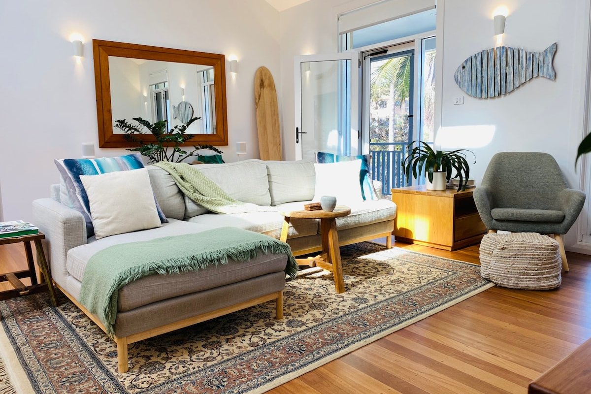 Sea Palms Beach House with pool gallery image 5