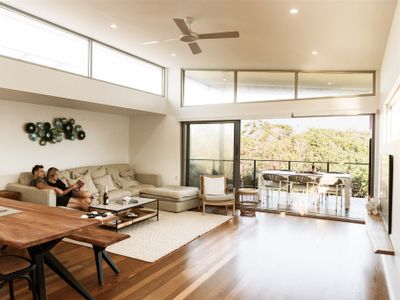 Bliss on the beach: Wake to waves & wildlife