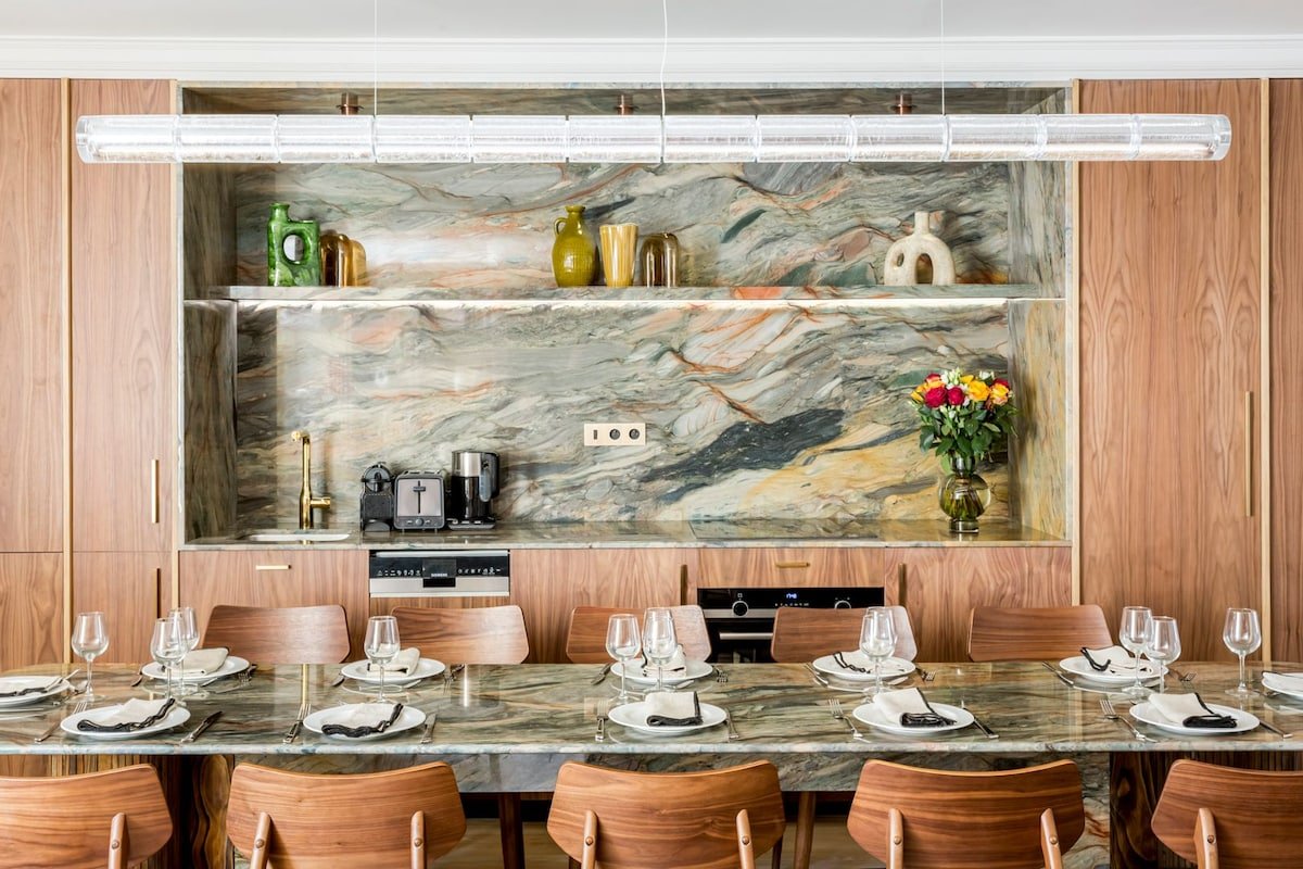 Merveil – Signature Suite – Marais – Archives II gallery image 4