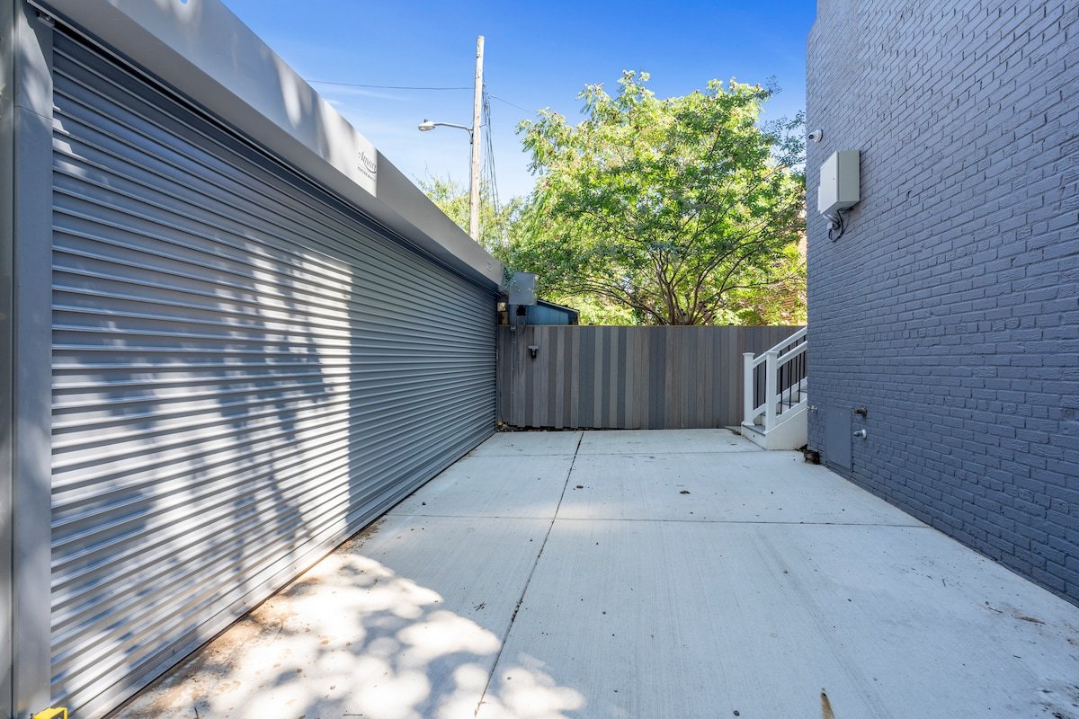Townhouse at Capitol Hill 4 w/Rooftop Discount gallery image 5