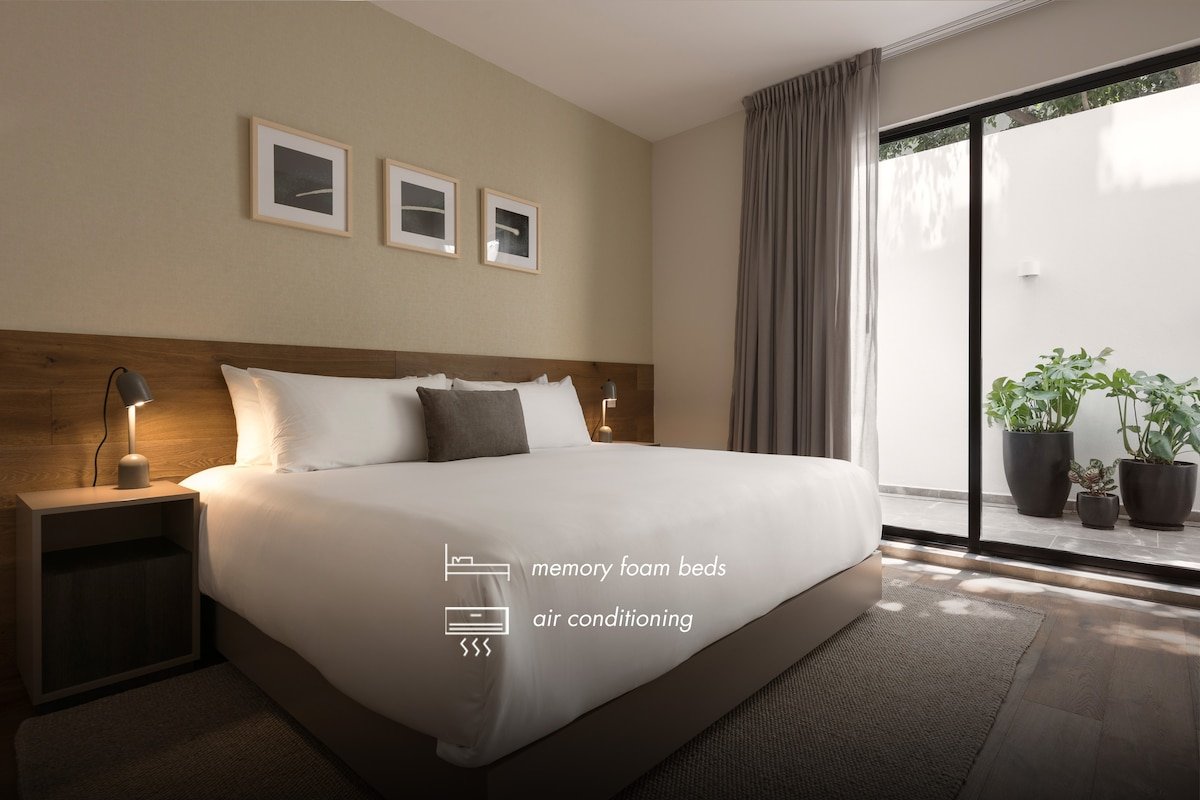 Condesa-Large SteLive/Work 3BR 3BA*6pax* gallery image 3