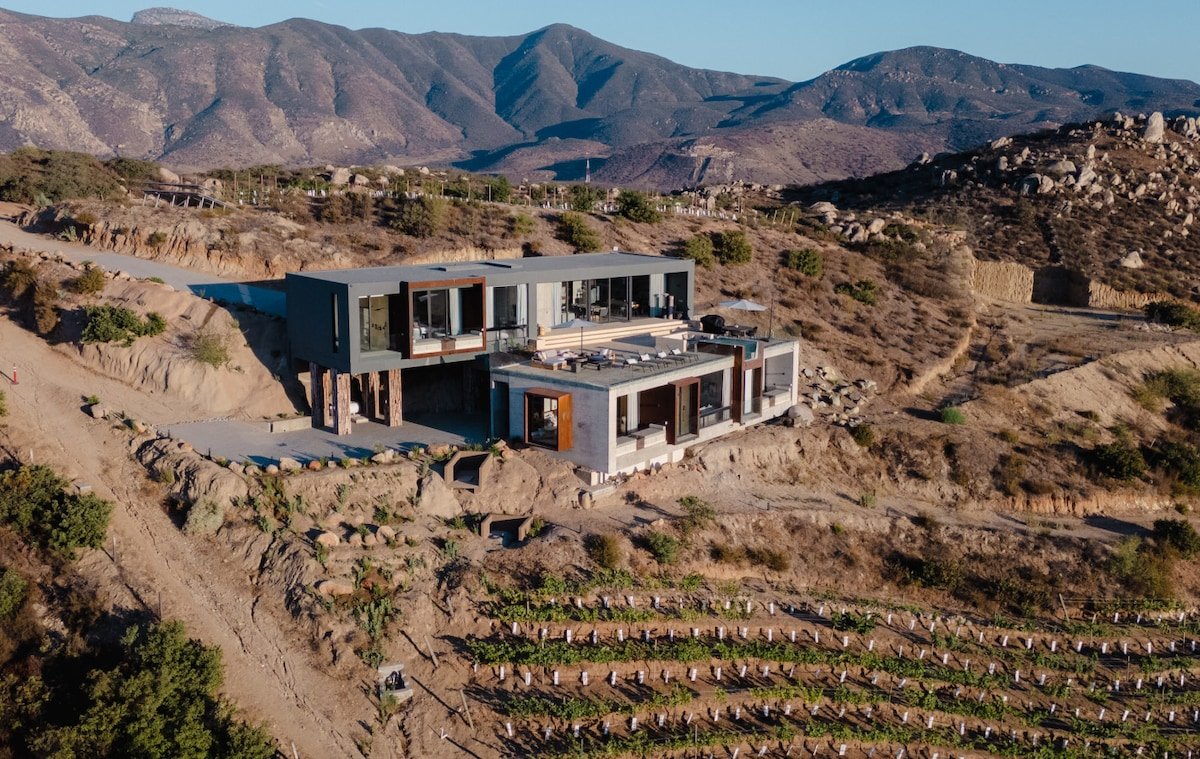 Kasa Kefi -3bdrm+Studio- Luxury Vineyard Retreat