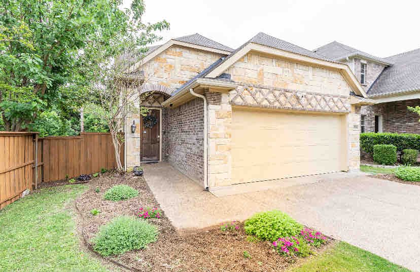 Two Houses within 1 Mile w/ 8 BR 5 BA 2 Pools/Spas