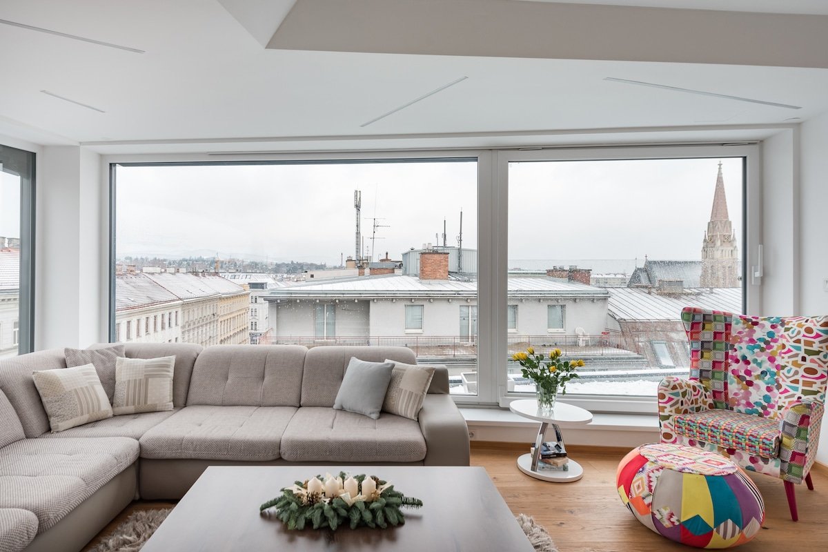 Wattgasse Penthouse with Panoramic Skyline 12 gallery image 2