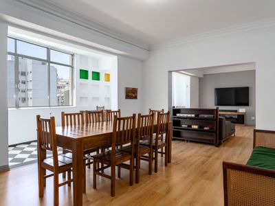 Apartamento enorme em Copacabana