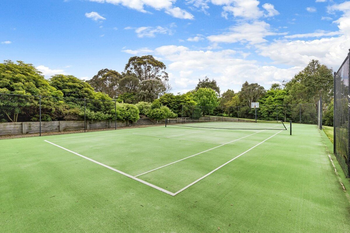 Honeysuckle House gallery image 4