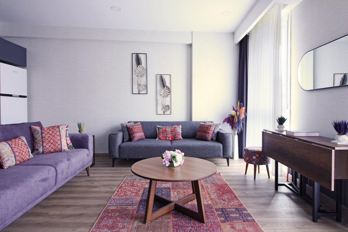 #8 Excellent 3BR +3 Lounges Giant Flat at Fatih gallery image 3