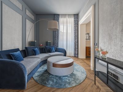 The Signoria Luxury | APT2 David | Private Balcony