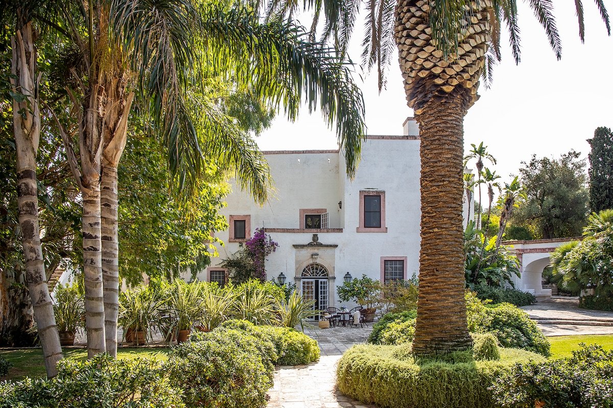 Masseria Bouganvillea