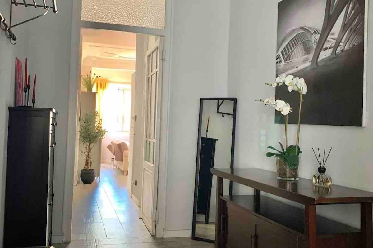 Apartamento en Barrio Cánovas Zona de ocio y copas gallery image 5